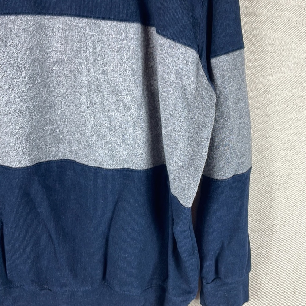 Sundry > Colorblock Sweater 2 - Picture 6 of 9